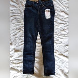 Seven7 skinny Tummy Less jeans; size 6; dark blue
